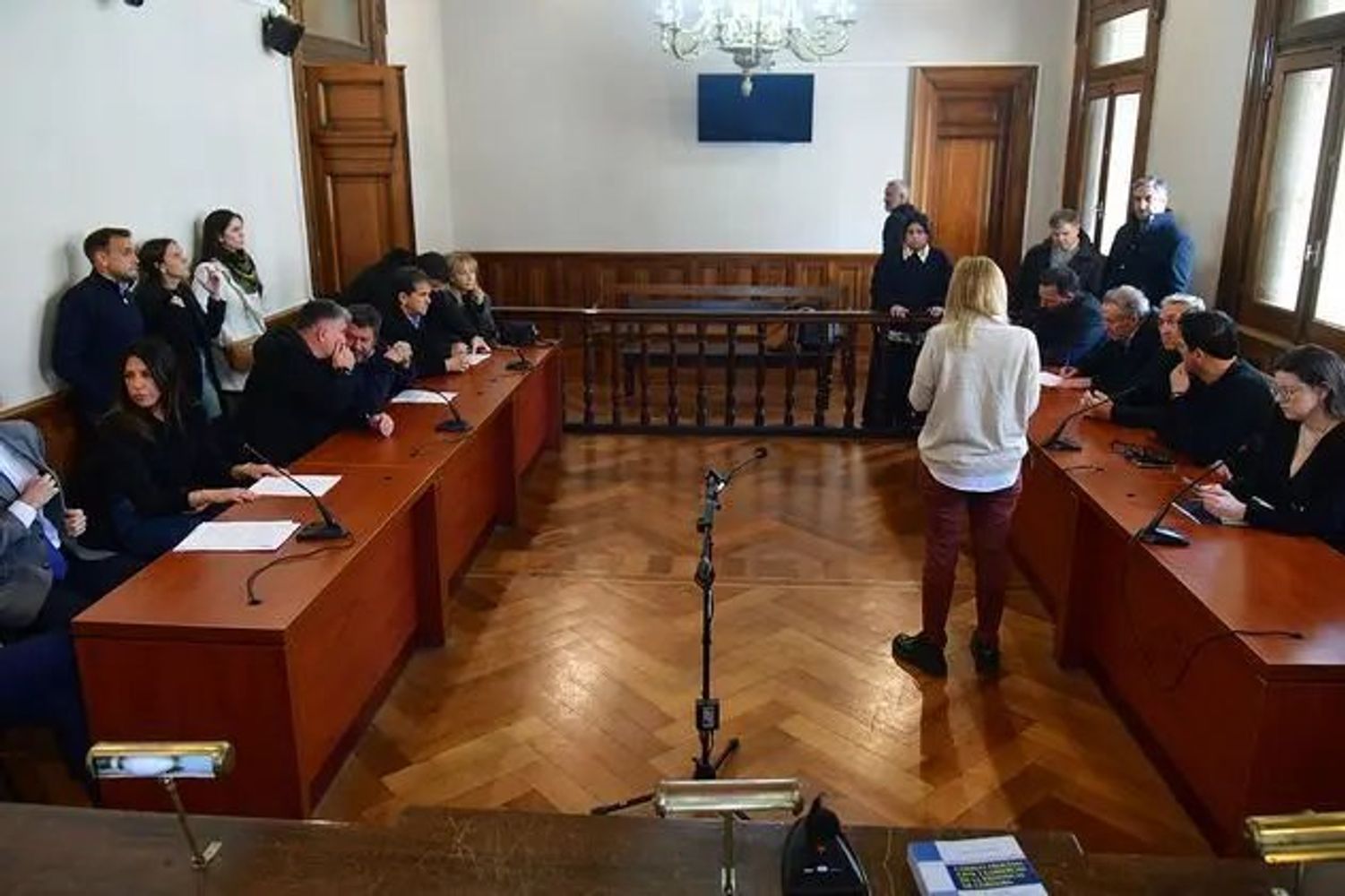 Mediación entre la dirigencia de Belgrano y un grupo de socios autoconvocados y exdirectivos.