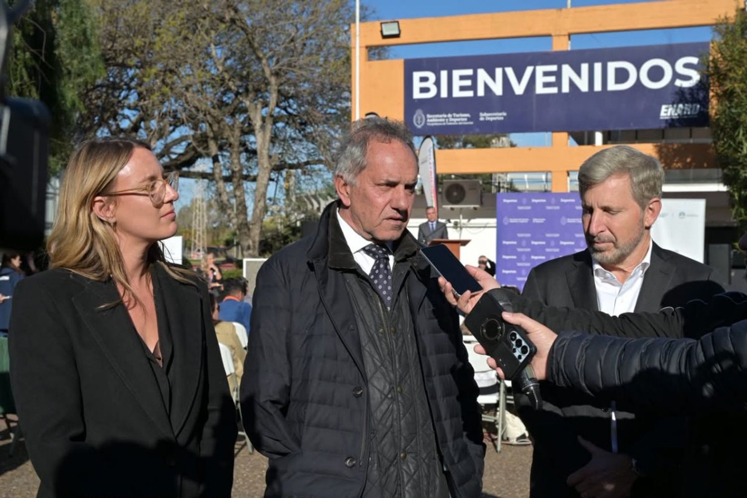 Julieta Carrazza, Daniel Scioli, Rogelio Frigerio.