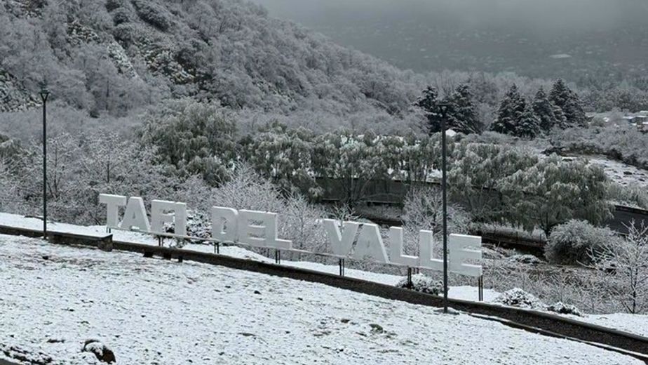 Último coletazo del invierno: nieve en los Valles y tránsito acotado