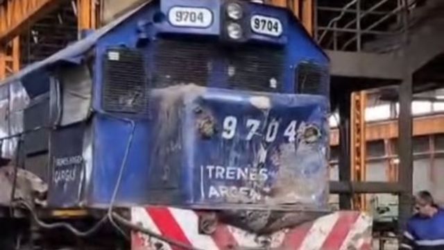 El vehículo pesado transportaba limones cuando se produjo el impacto en Simoca.
