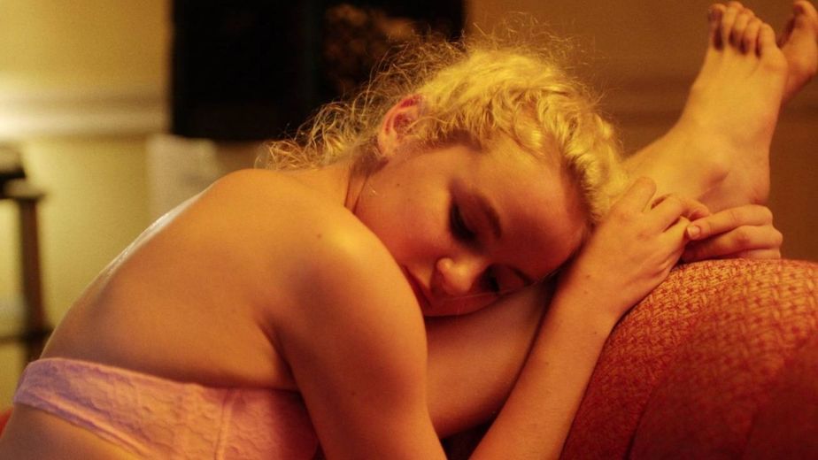 La película de Netflix para adultos que lleva una historia prohibida al límite y dura menos de 2 horas