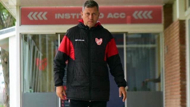 Para el DT de Instituto, Diego Flores, el duelo con Talleres tendrá un ingrediente extra.