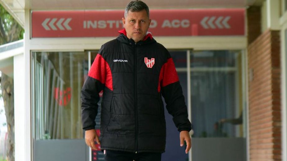 El historial adverso del DT de Instituto ante Talleres cada vez que lo enfrentó en distintos clubes