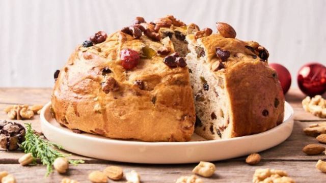 "Pan dulce en pozo": la panadería porteña que lanzó una promoción para congelar el precio a 3 meses de Navidad