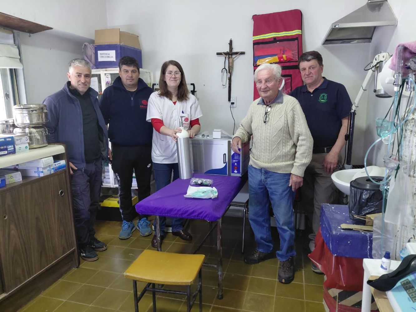 la sala de primeros auxilios de Juan Eulogio Barra recibió nuevo equipamiento