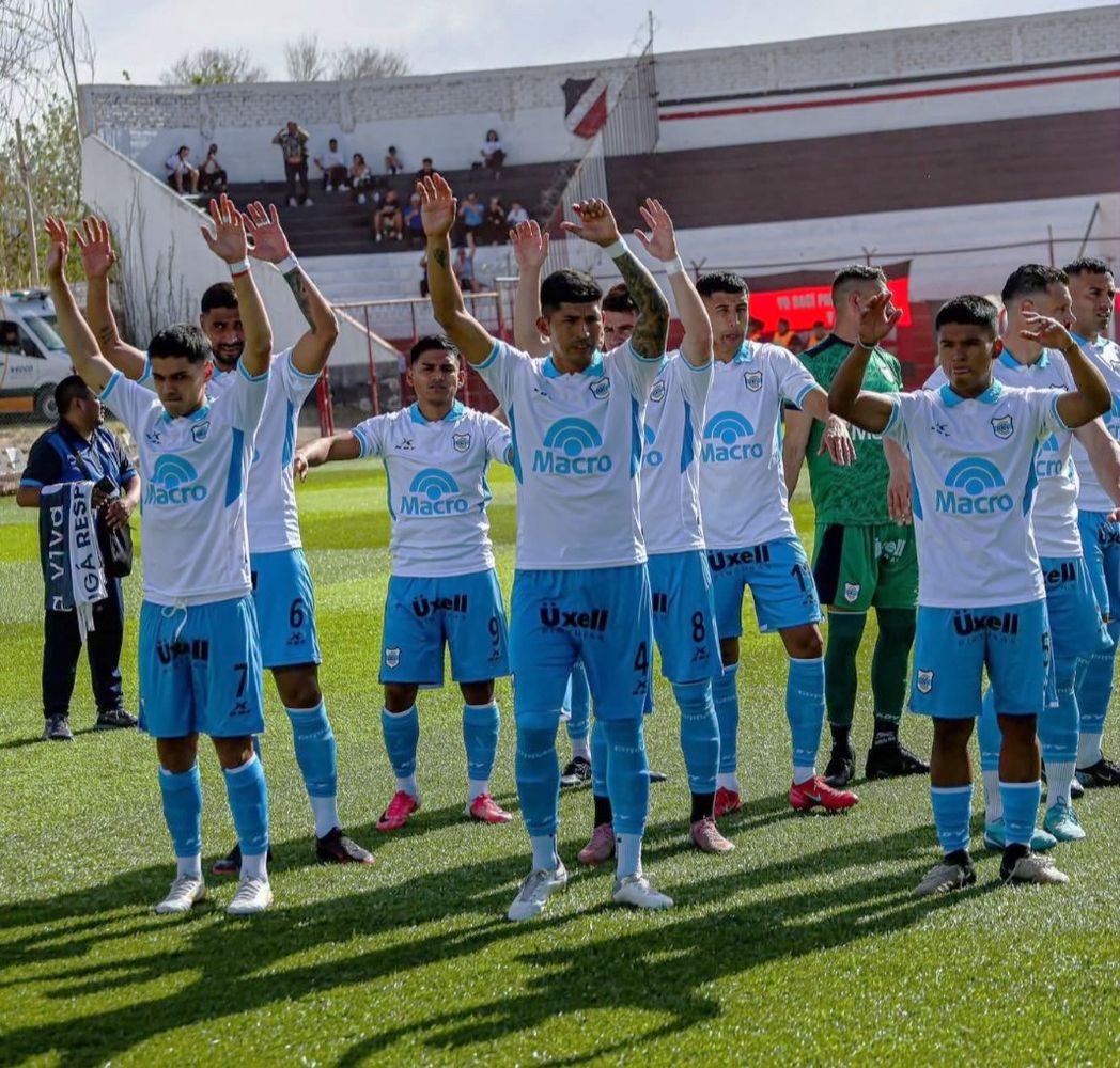 En un trámite cambiante, parejo y exigente desde lo físico, el “Lobo” jujeño pudo adaptarse a los momentos del partido y capitalizar su propuesta para evitar la derrota y sumar un punto.