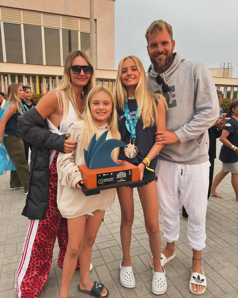 La hija de Melina Pitra y Fabián Assmann brilla en el surf nacional 
