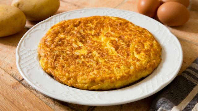 La advertencia de los especialistas sobre la cocción de la tortilla de papa.