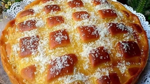 Cómo hacer una torta matera súper esponjosa y con crema pastelera: la receta ideal para la merienda