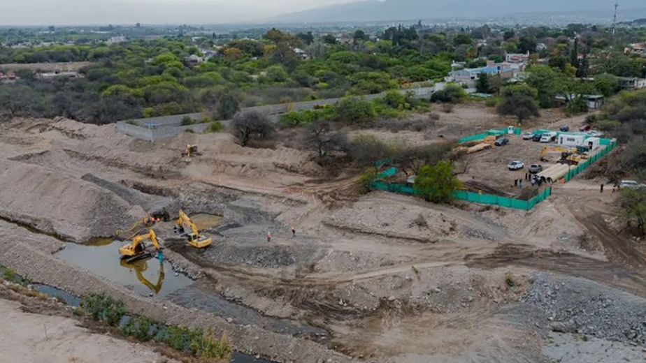El proyecto aprovechará el caudal sobrante de los canales tradicionales de Valle Viejo y Fray Mamerto Esquiú para ampliar el riego en 20.000 hectáreas.