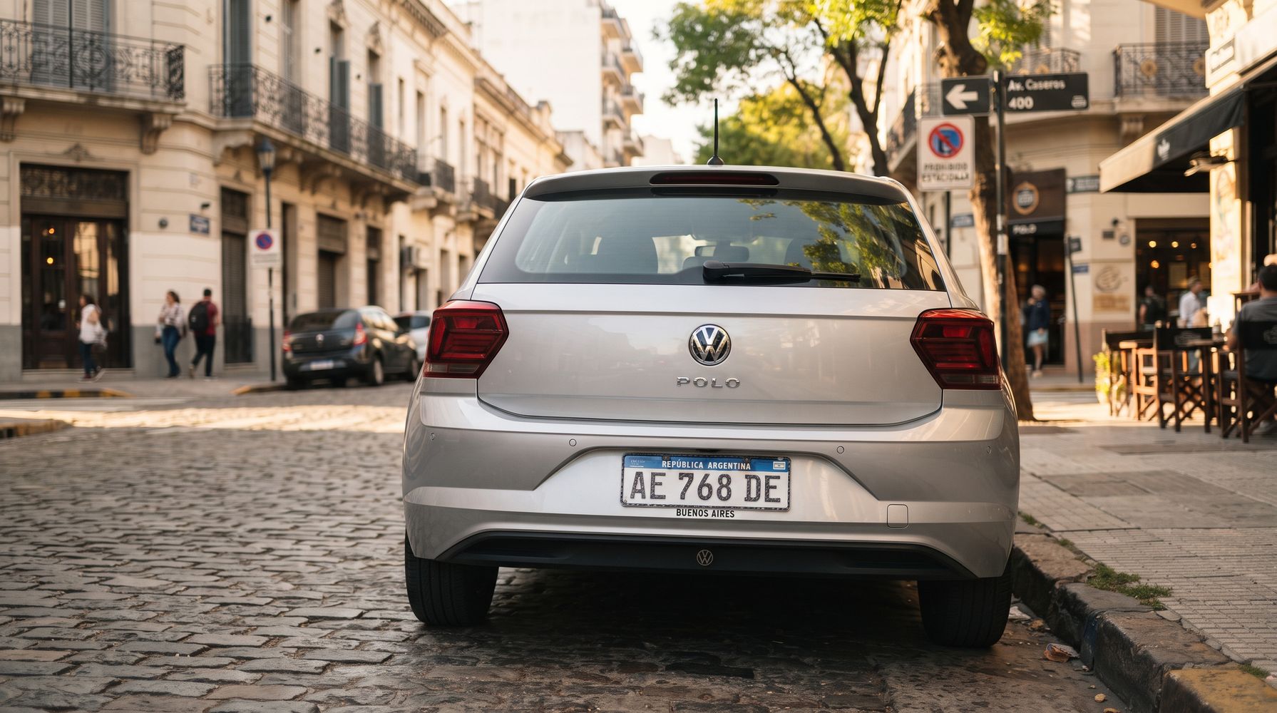 Este es el truco infalible para aprender a leer las patentes de los autos argentinos
