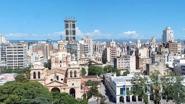 Córdoba pasó por un jueves agobiante. ¿Cómo estará el clima este viernes y durante el fin de semana?
