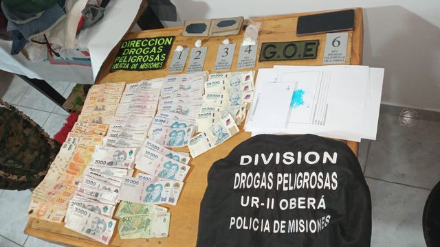 Operación Dominó: nueve detenidos y más de medio kilo de cocaína secuestrado en siete allanamientos en Oberá y Alvear.