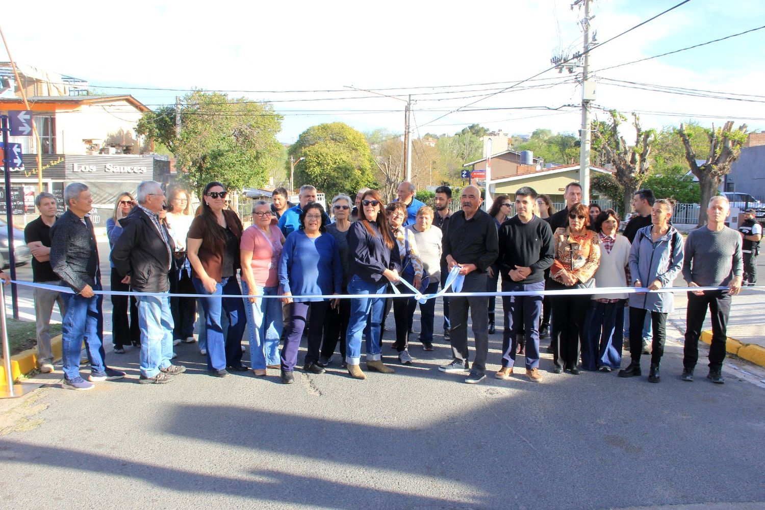 Villa Carlos Paz inauguró la repavimentación de avenida Los Sauces.