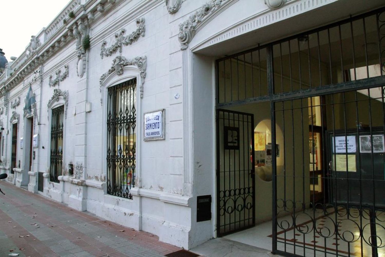 Biblioteca Sarmiento Tres Arroyos