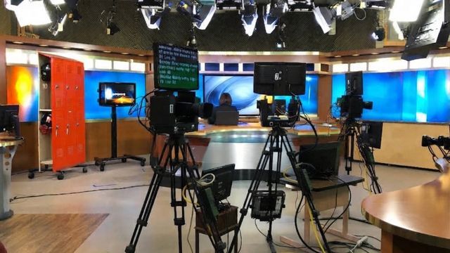 El momento de la despedida en pleno programa de Córdoba.