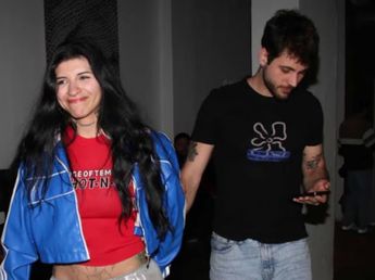 Cazzu blanqueó a su nuevo novio: las fotos de su primera salida pública en el teatro