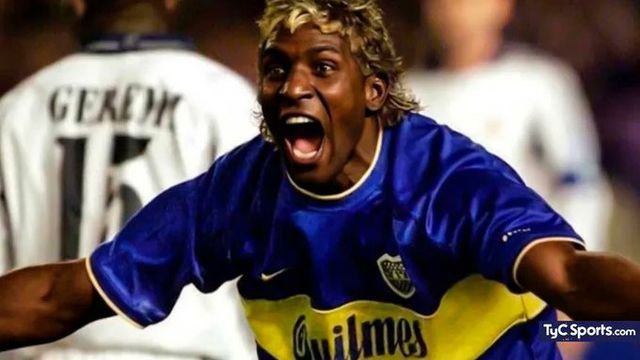 Un Enner Valencia a lo Palermo. Los hinchas de Boca y sus reacciones en redes sociales por la épica remontada ante Racing.