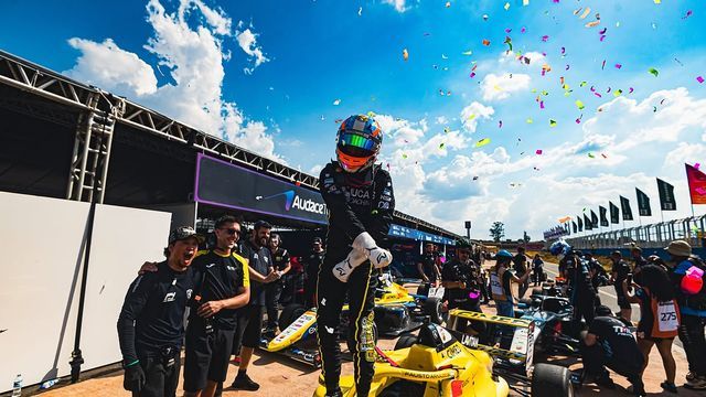 Fausto Arnaudo F4 Brasileña Cavaleiro Sports