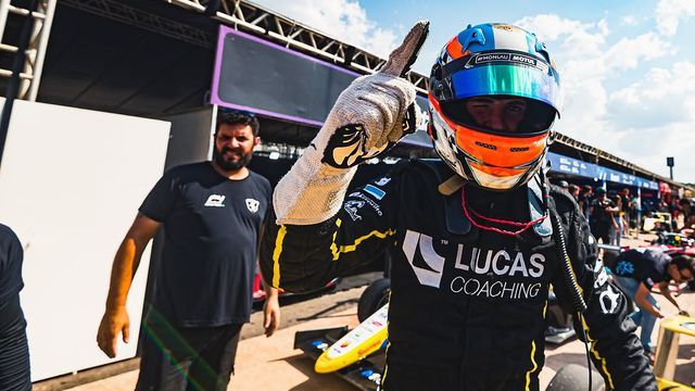Fausto Arnaudo F4 Brasileña Cavaleiro Sports