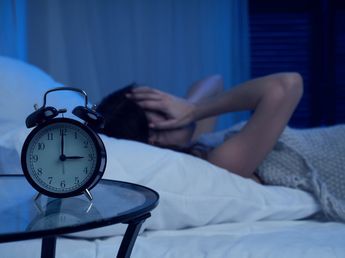 Los especialistas en medicina de sueño coinciden: por qué algunas personas se despiertan a las 3 de la mañana y cuándo puede ser una señal de alerta