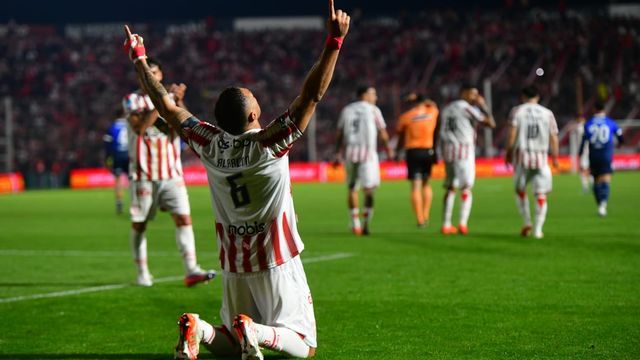 Fernando Alarcón y el sueño de Instituto: entrar a copas internacionales. Tras la victoria sobre Talleres, siguen en la punta y con envión.