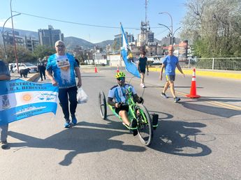 Villa Carlos Paz acompañó a los veteranos en una nueva Corre Caminata por Malvinas