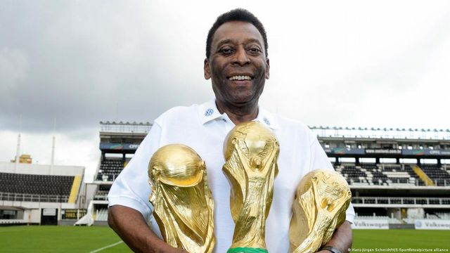 La esposa de un exfutbolista contó qué pasa con la intimidad antes de los partidos: ¿Pelé tenía razón sobre el mito de tener relaciones?
