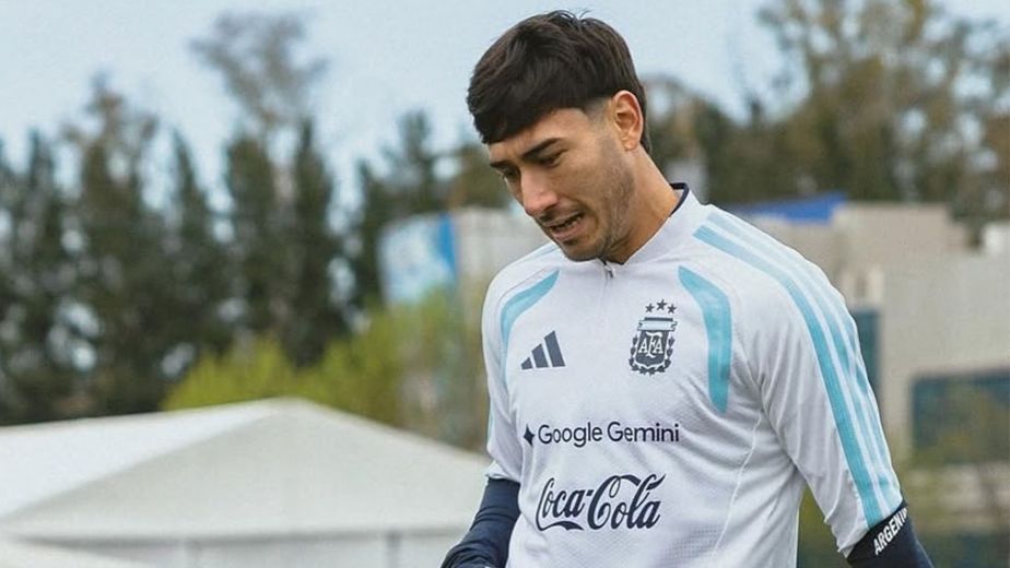 Quién es Román Vega, el jugador número 66 que debutó con la Selección Argentina de Lionel Scaloni