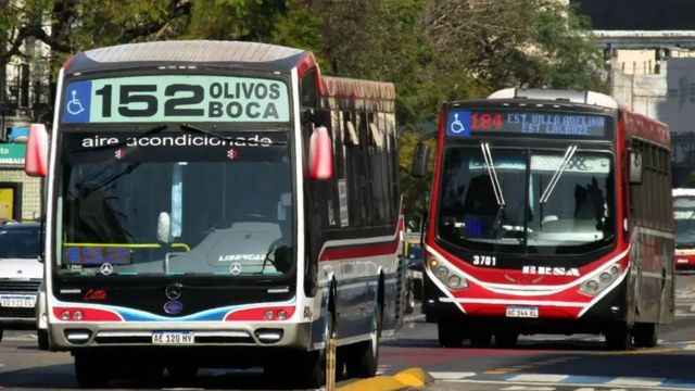 La razón por la que los colectivos pueden frenar en un lugar donde no es el obligatorio.