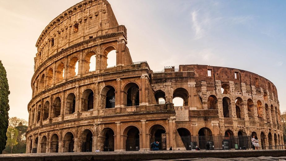 Qué significa realmente el proverbio del Imperio romano que los políticos citan: "Roma no paga a traidores"