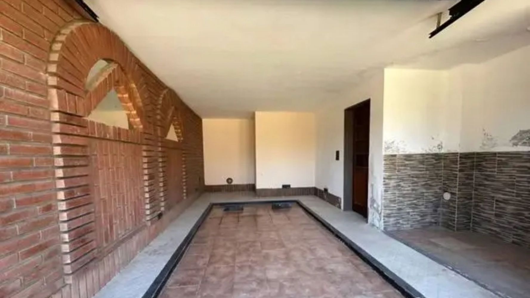 Venden un reconocido hotel alojamiento de Córdoba.
