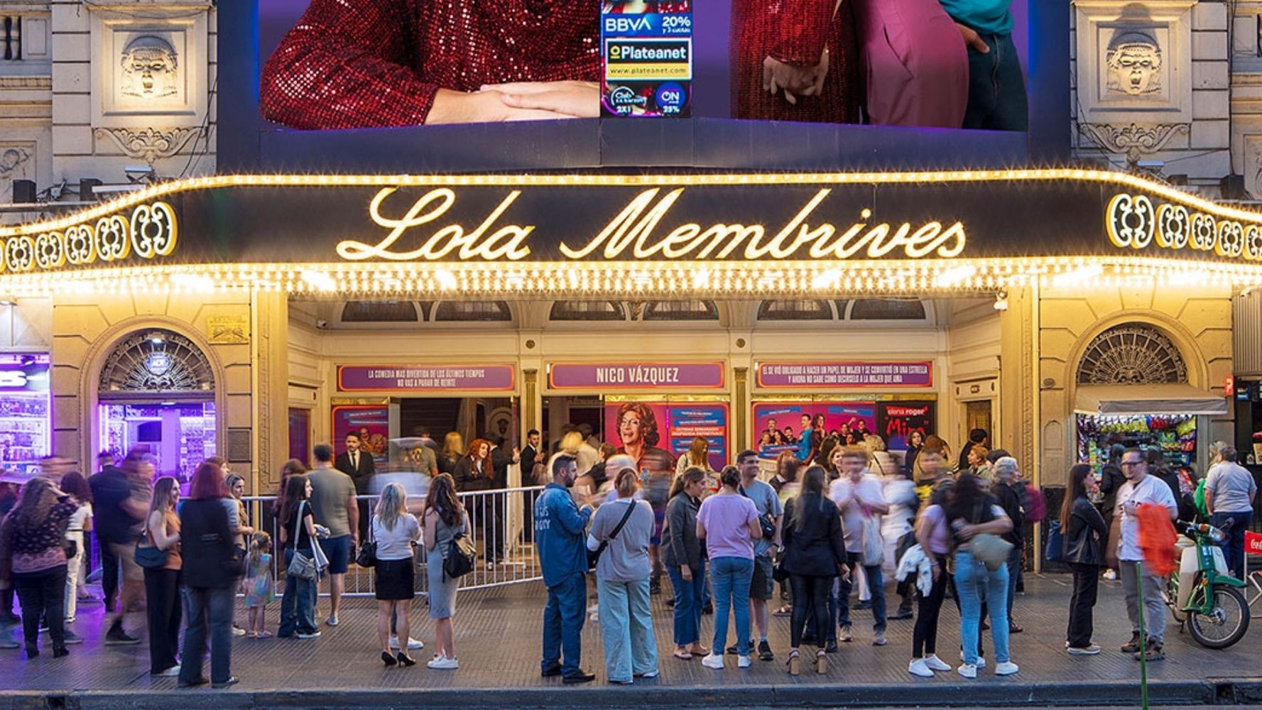 Regresá "Vení al Teatro"