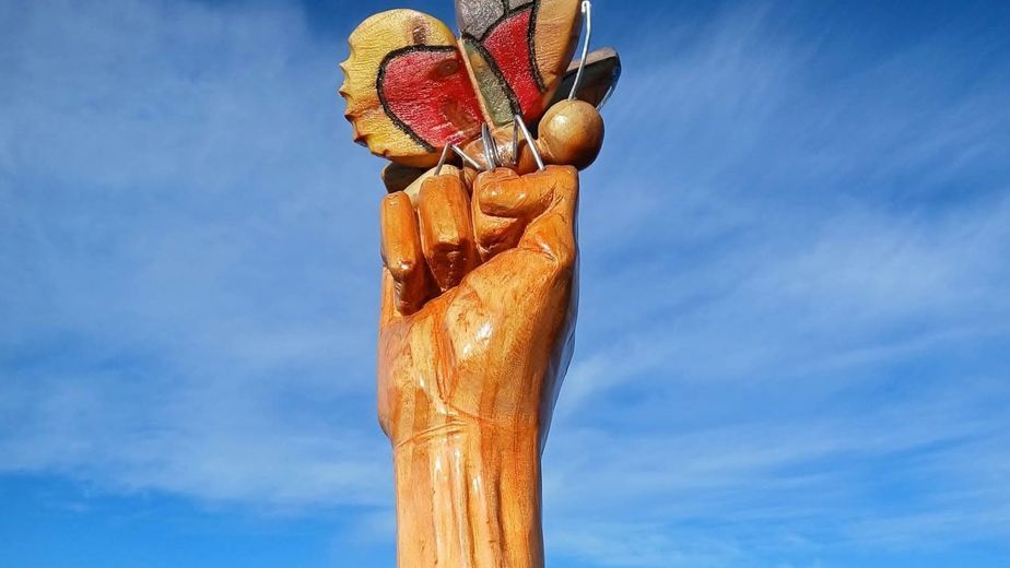 Punta Alta: tallarán en vivo una obra especial en el Paseo de las Mariposas