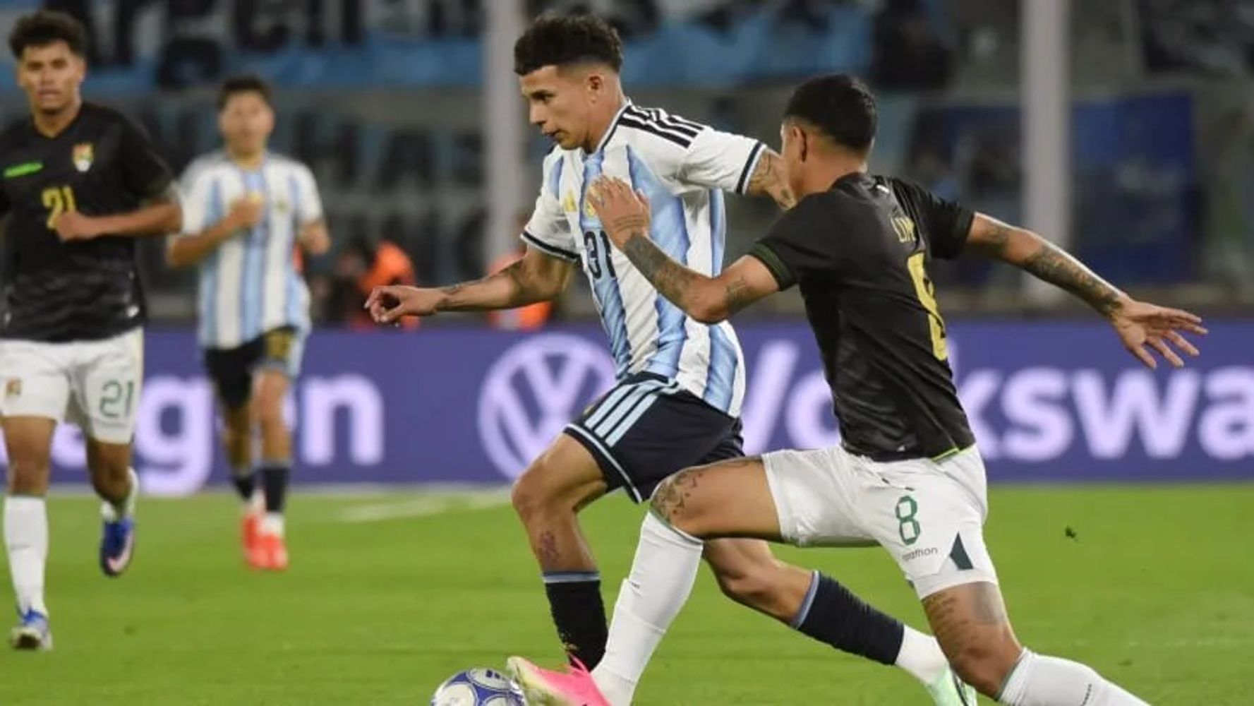 Leonel Flores debutó en la Selección Argentina