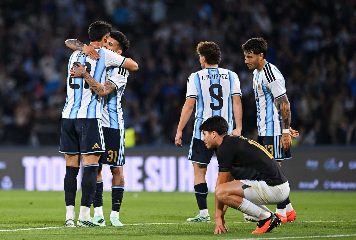 Leonel Flores debutó en la Selección Argentina