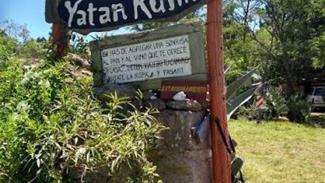 El tradicional Cross Nudista volverá a disputarse en la Reserva Yatan Rumi, donde los participantes recorrerán circuitos serranos completamente desnudos.