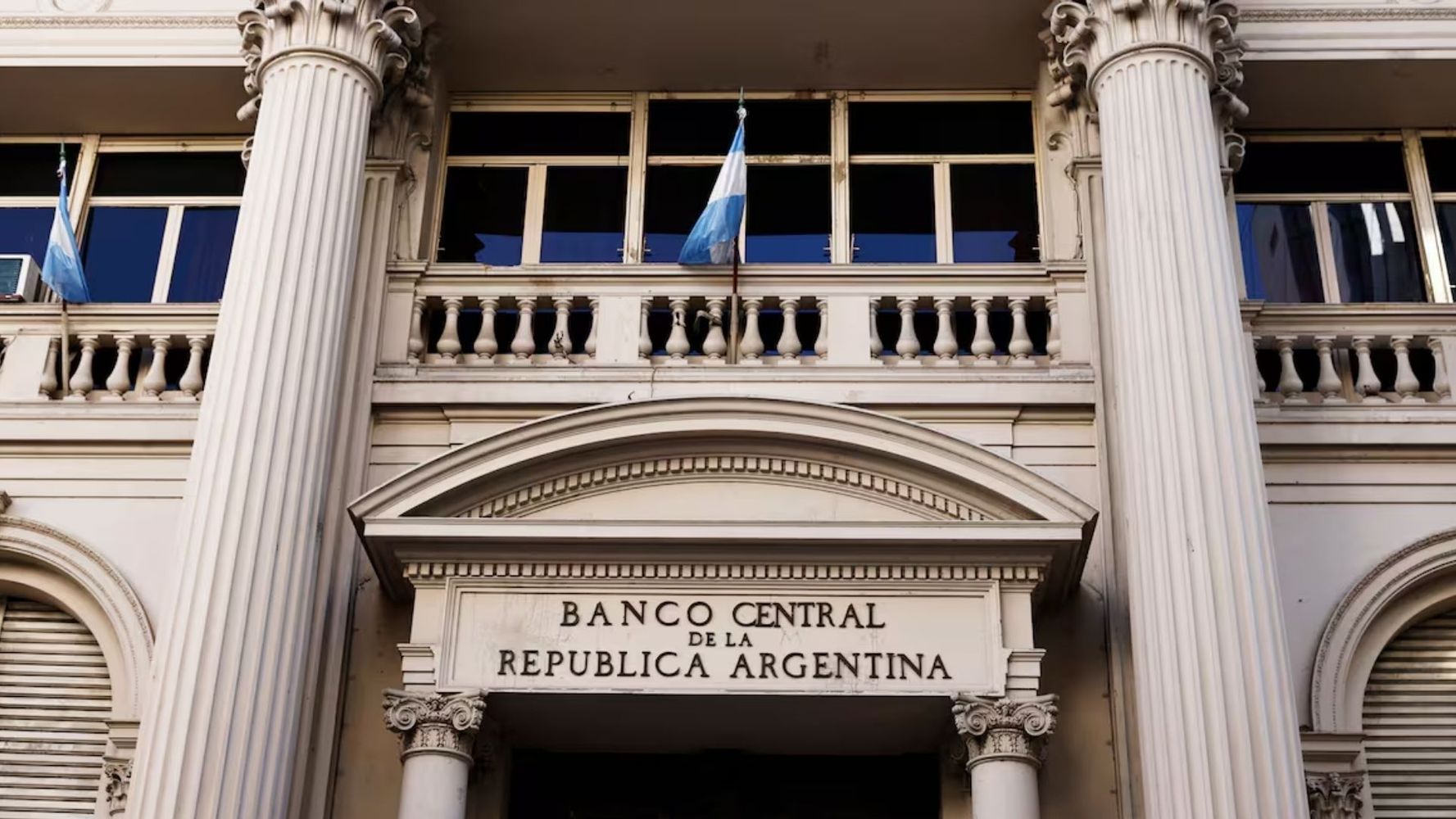 Los bancos cerrará por cinco días.