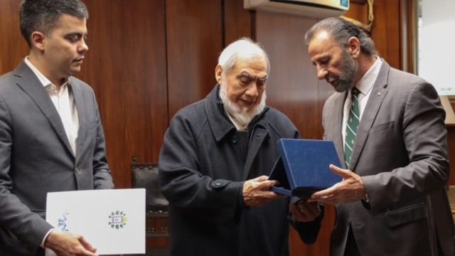 El Concejo Deliberante de San Miguel de Tucumán reconoció al intérprete de la «Misa Criolla» durante su gira de despedida.