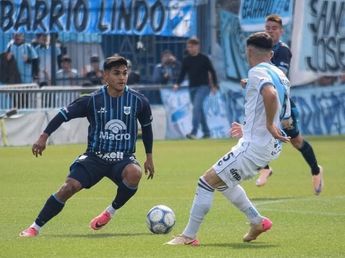Cometiendo errores defensivos, el "Lobo" jujeño se aleja de la cima: perdió con Temperley