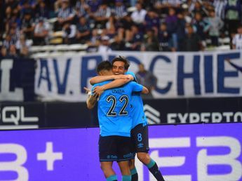 Belgrano acertó en una contra letal, derrotó a Talleres y enmudeció al Kempes otra vez