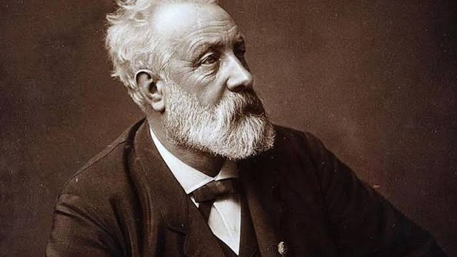 La emotiva reflexión de Julio Verne, escritor: «Todo lo que yo imagino quedará siempre más cerca de la verdad, porque llegará un momento en que las creaciones de la ciencia superarán a las de la imaginación»