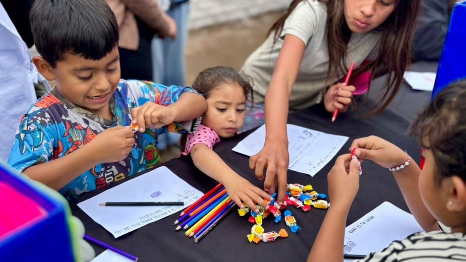 La Ludoteca Itinerante llegó al merendero Carita Feliz, en Los Vázquez