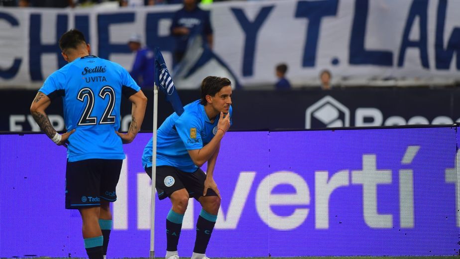 Belgrano se acostumbra a ganar clásicos frente a un Talleres que no sale de su espanto