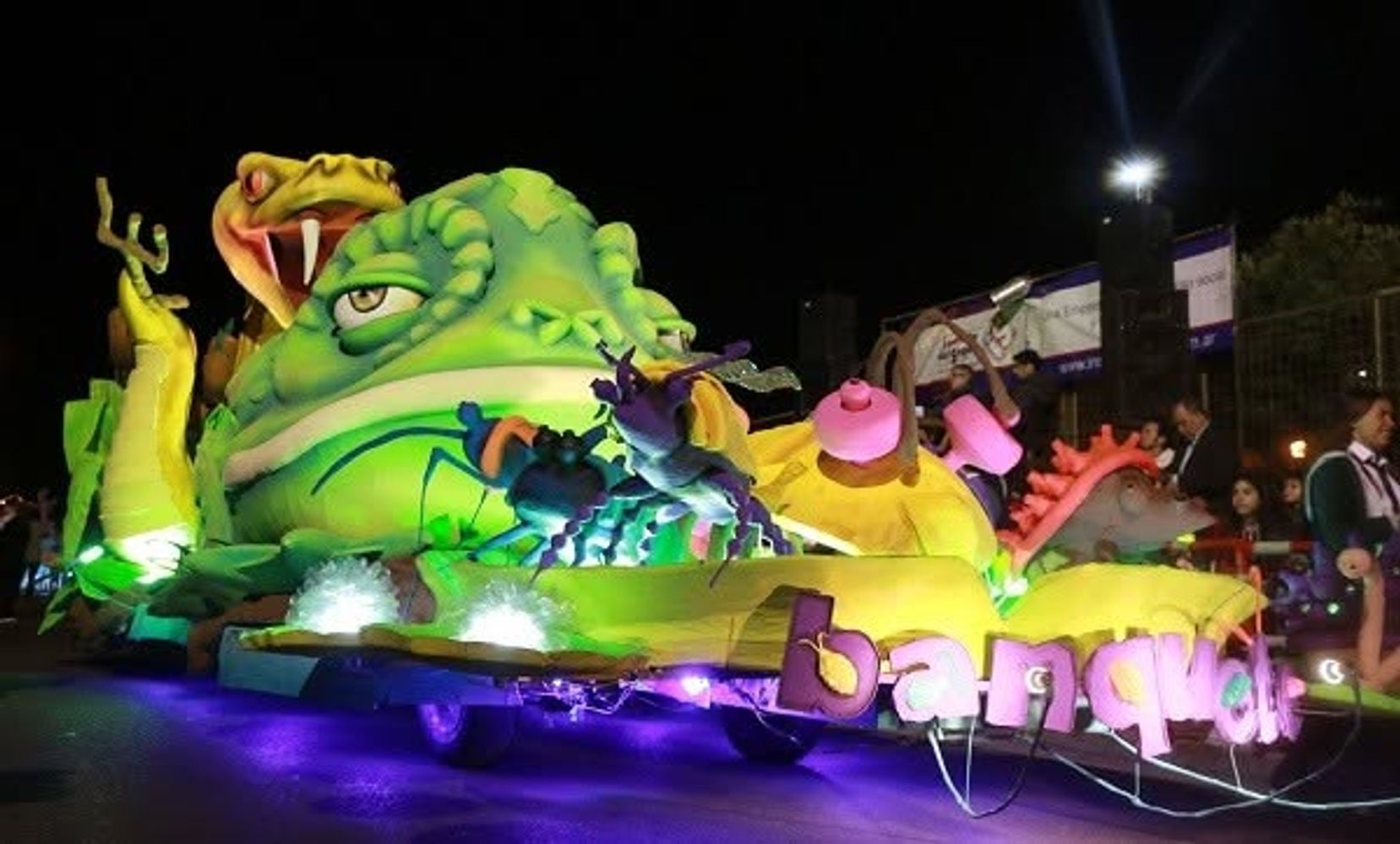 Fiesta Nacional de Carrozas Estudiantiles