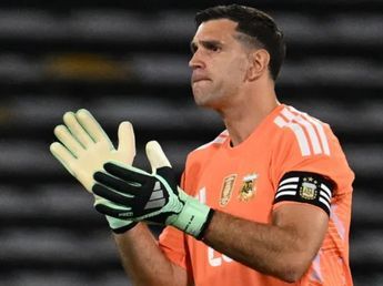 No se vio en TV: los gestos de "Dibu" Martínez en la despedida de Lionel Messi con la Selección Argentina