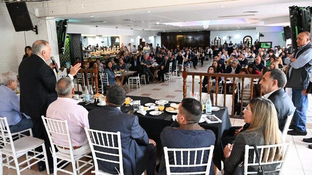 Más de 250 docentes dialogaron sobre la realidad de las escuelas tucumanas.