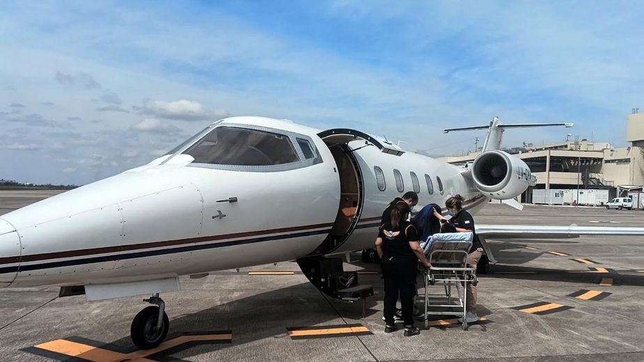 Operativo Medevac: un chico de El Polear voló a Buenos Aires para seguir su tratamiento en el Garrahan