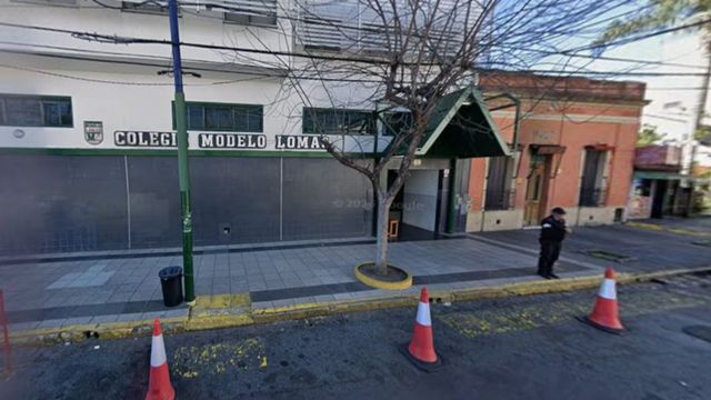 Denuncian a alumnos que creaban fotos con IA de sus compañeras.
