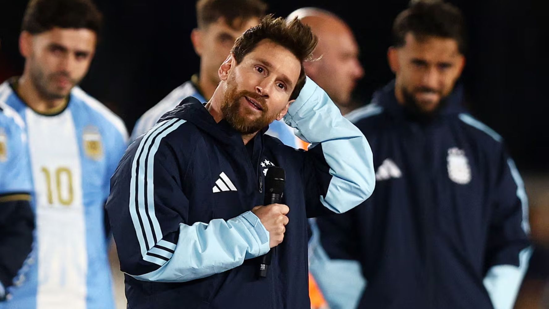 Qué le dijo Scaloni a Thiago Messi durante la despedida de su papá
